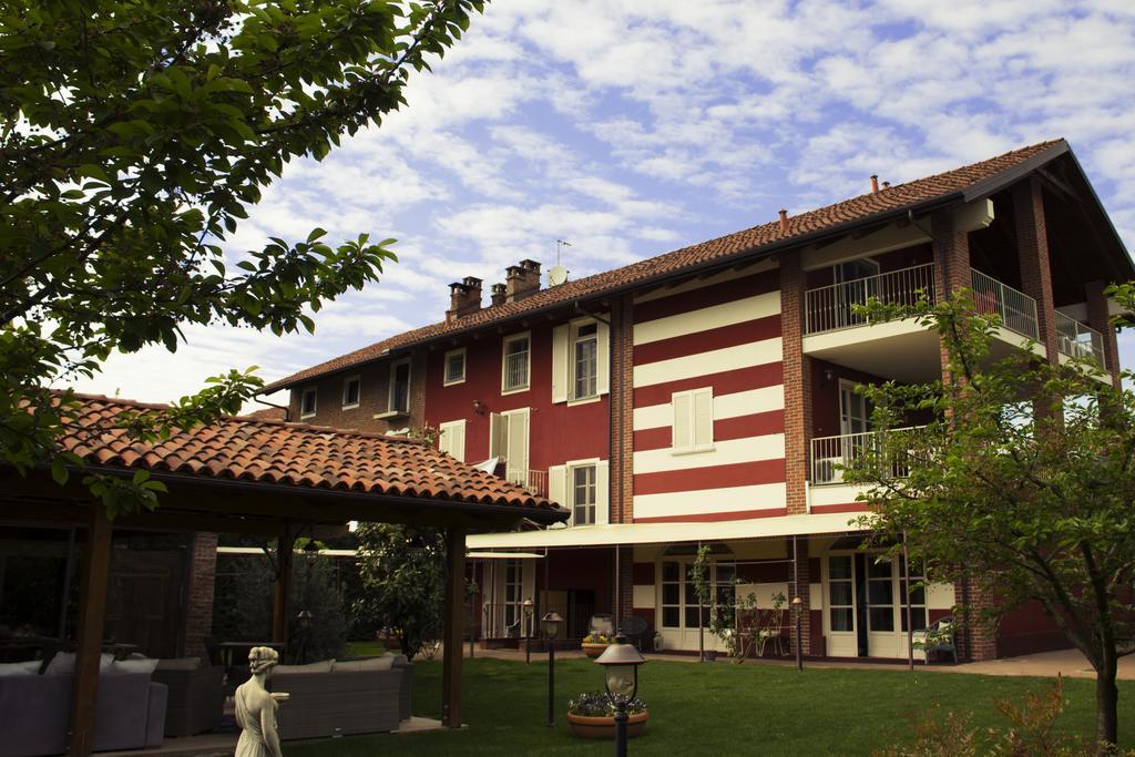 Maison Louis Villa Trofarello Exterior photo